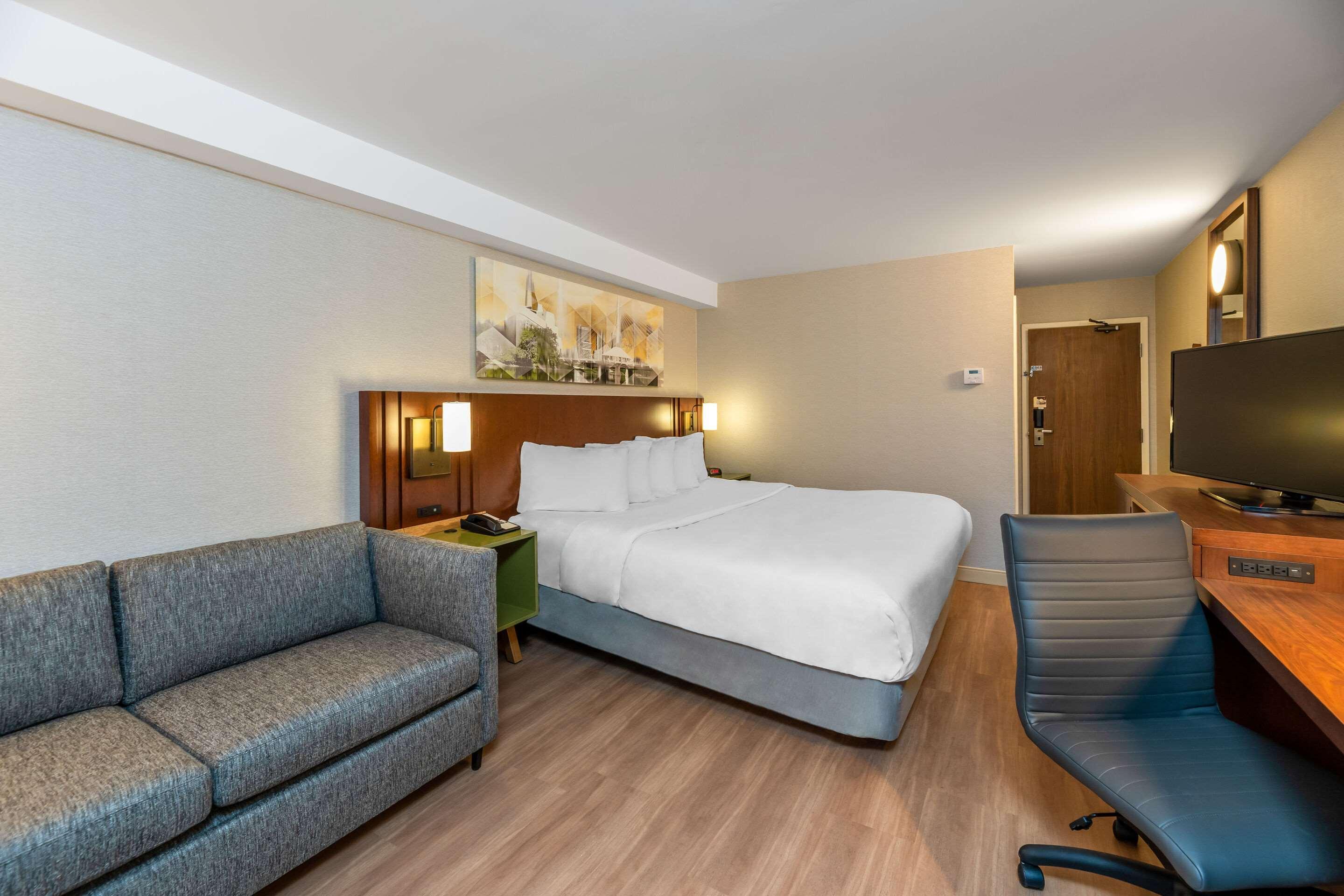 Comfort Inn South Shore Boucherville Exterior photo