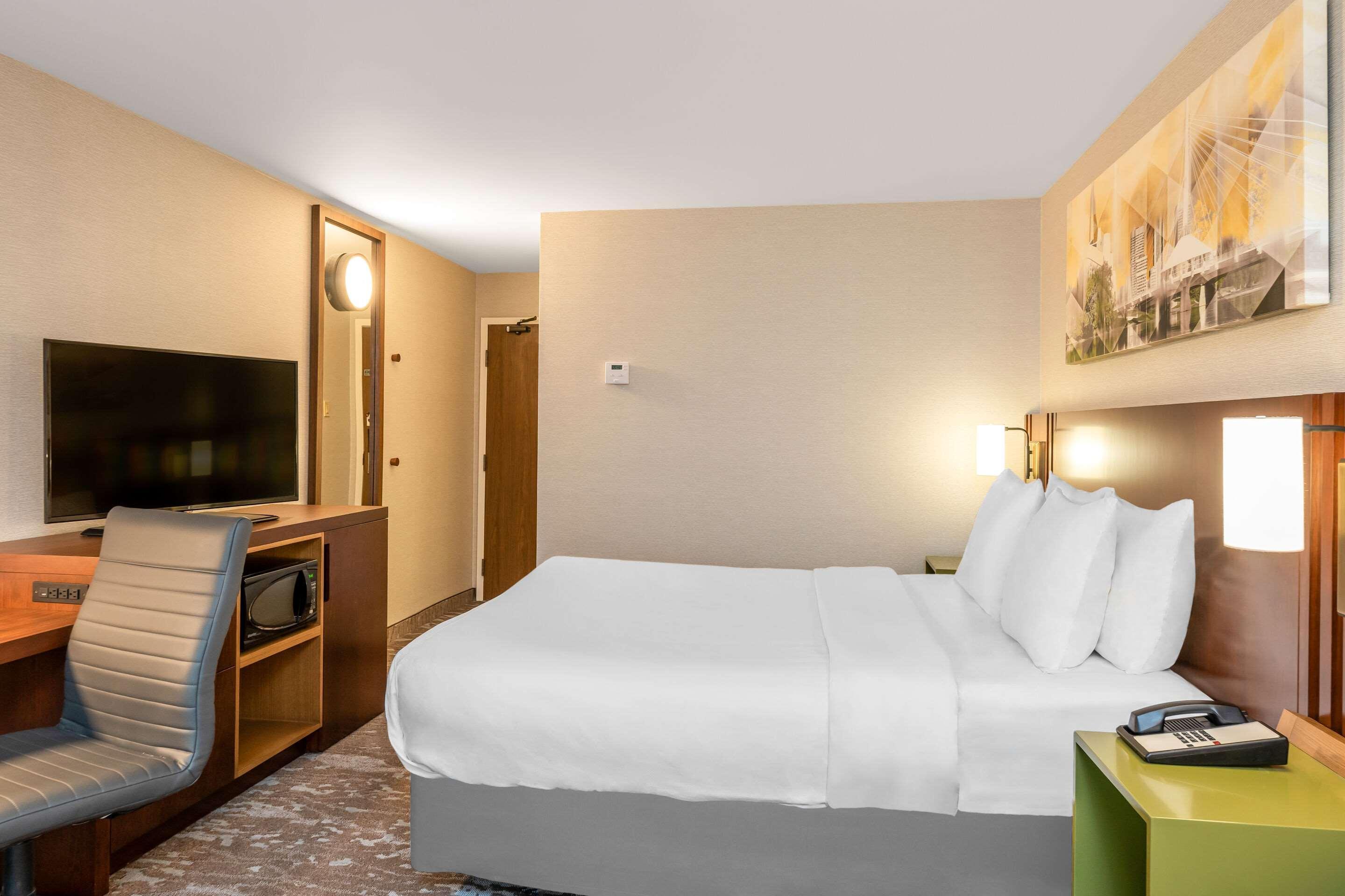 Comfort Inn South Shore Boucherville Exterior photo