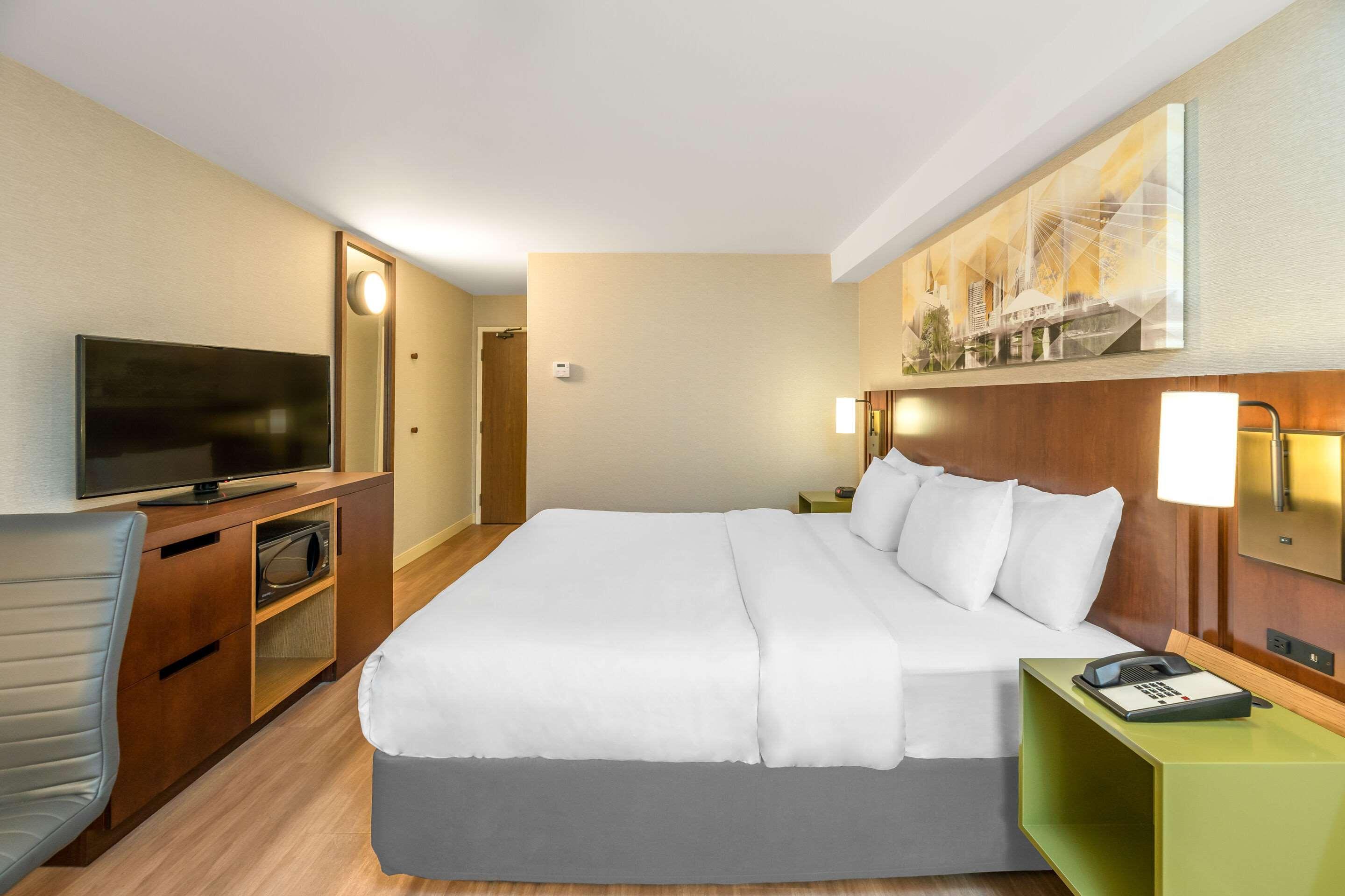 Comfort Inn South Shore Boucherville Exterior photo