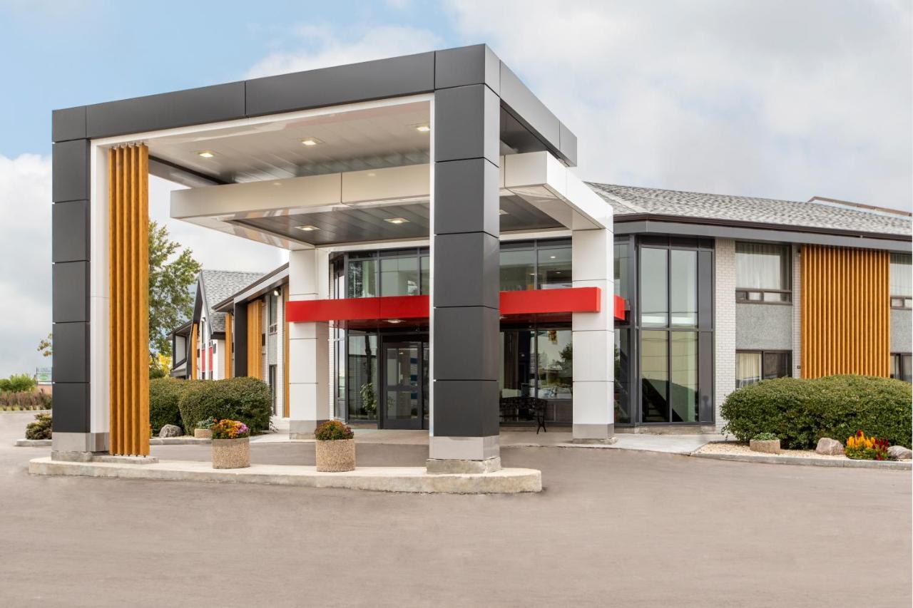 Comfort Inn South Shore Boucherville Exterior photo